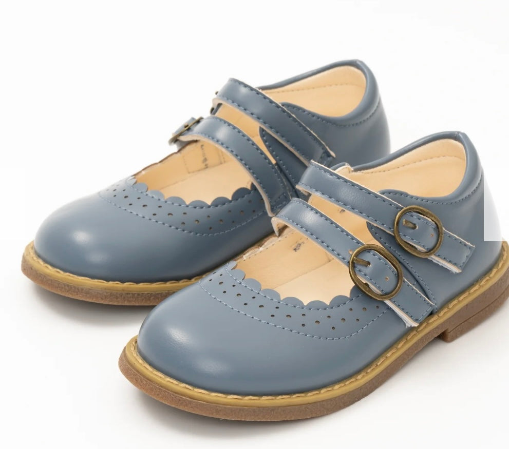 Classic Couture-infant/childrens buckle shoe